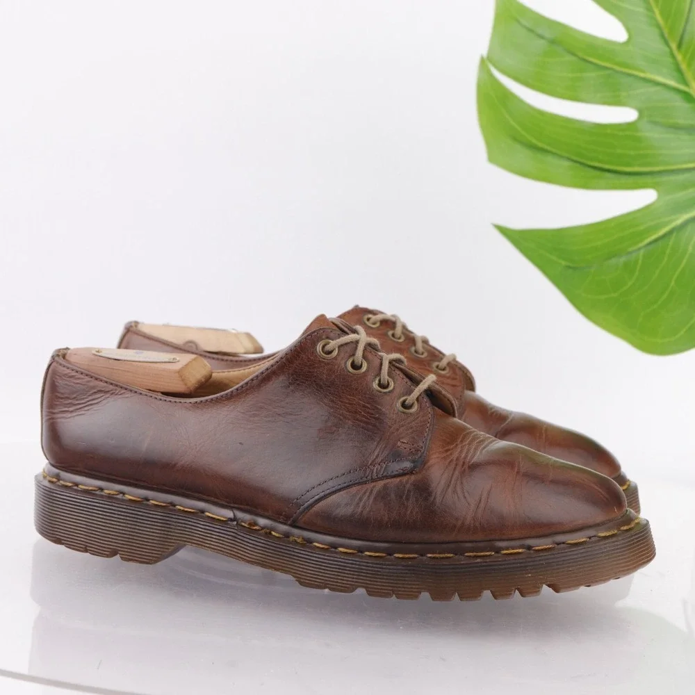 VTG Dr Martens England Mens 1561 Oxford Size 9 Brown Leather Plain Toe Shoe 4Eye